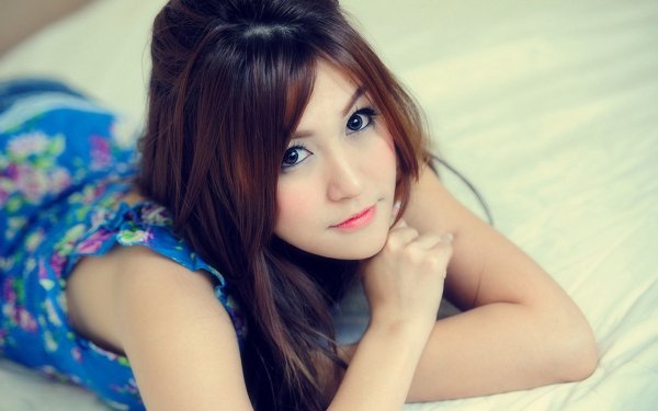 Women - Pretty Wallpapers and Backgrounds