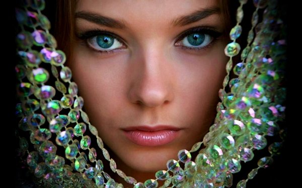 Women - Face Wallpapers and Backgrounds