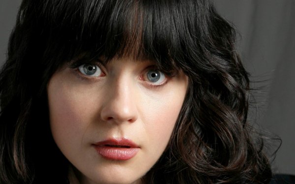 Celebrity - Zooey Deschanel Wallpapers and Backgrounds