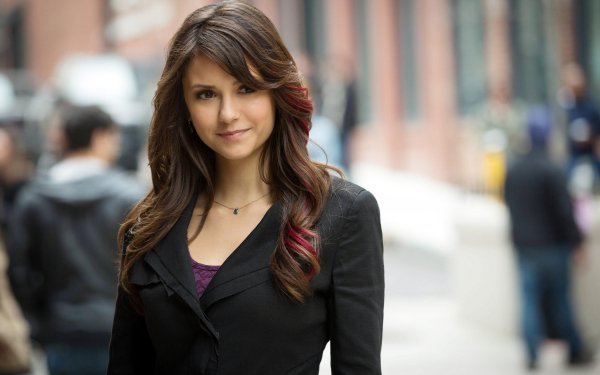 Celebrity - Nina Dobrev Wallpapers and Backgrounds