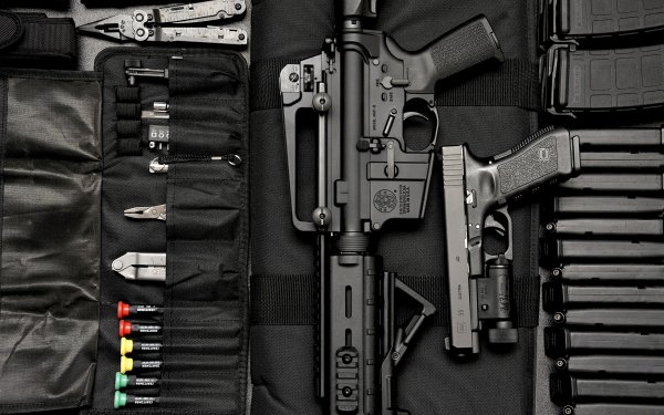 Military - gun Wallpapers and Backgrounds