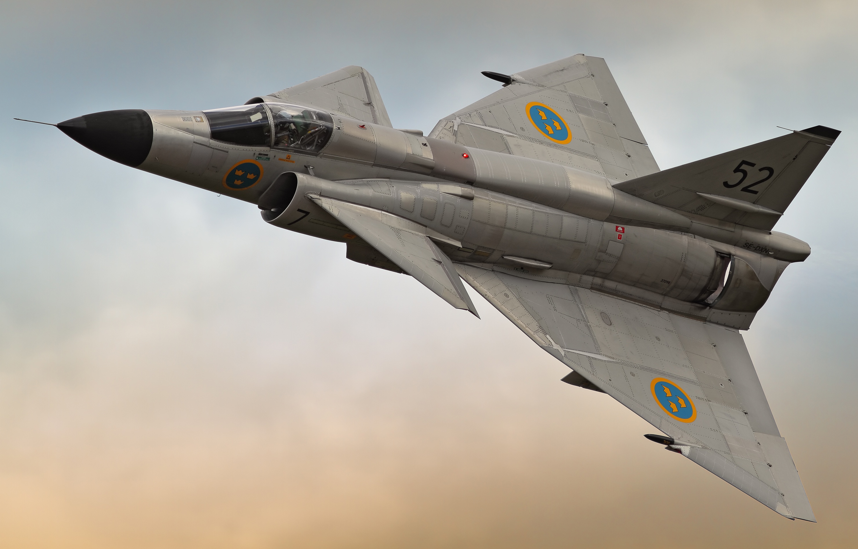 Download Warplane Aircraft Jet Fighter Military Saab 37 Viggen HD Wallpaper