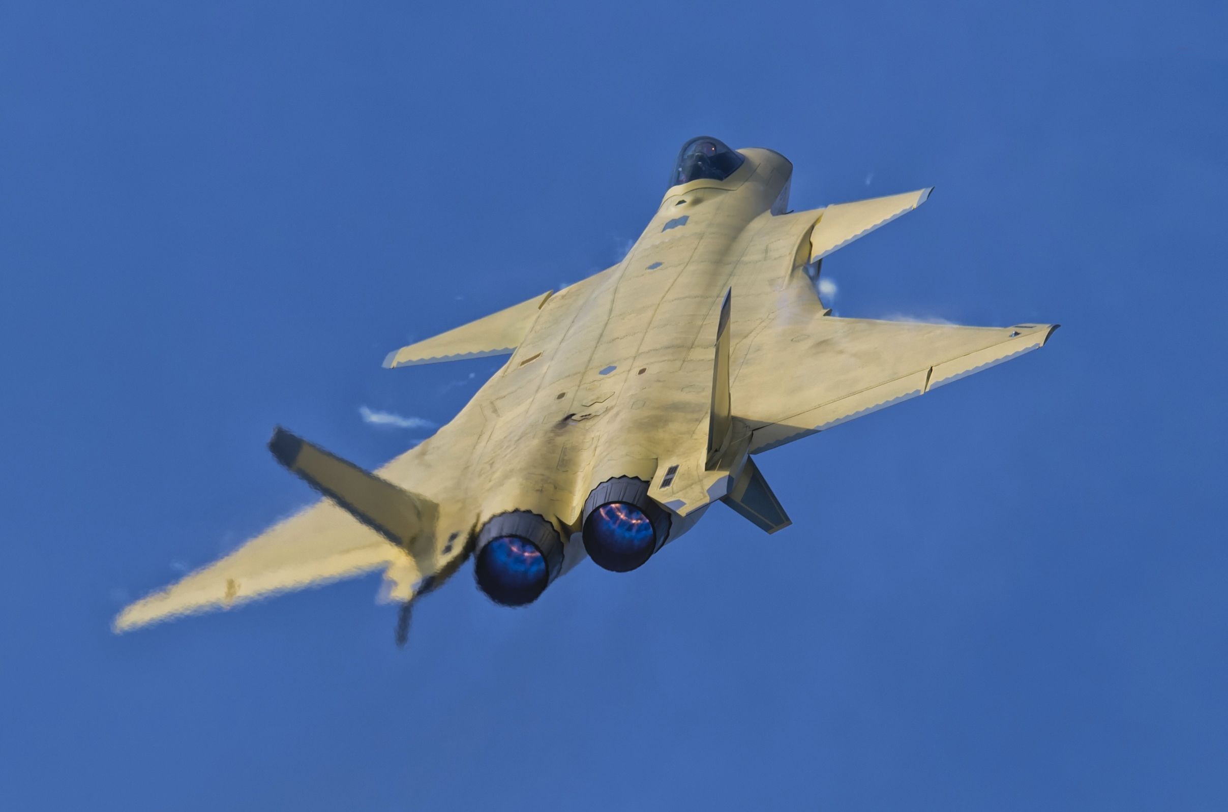 Download Warplane Aircraft Jet Fighter Military Chengdu J-20 HD Wallpaper