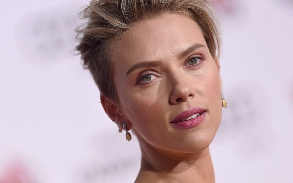 Celebrity Scarlett Johansson Face Actress American Lipstick Short Hair Blonde HD Wallpaper | Background Image