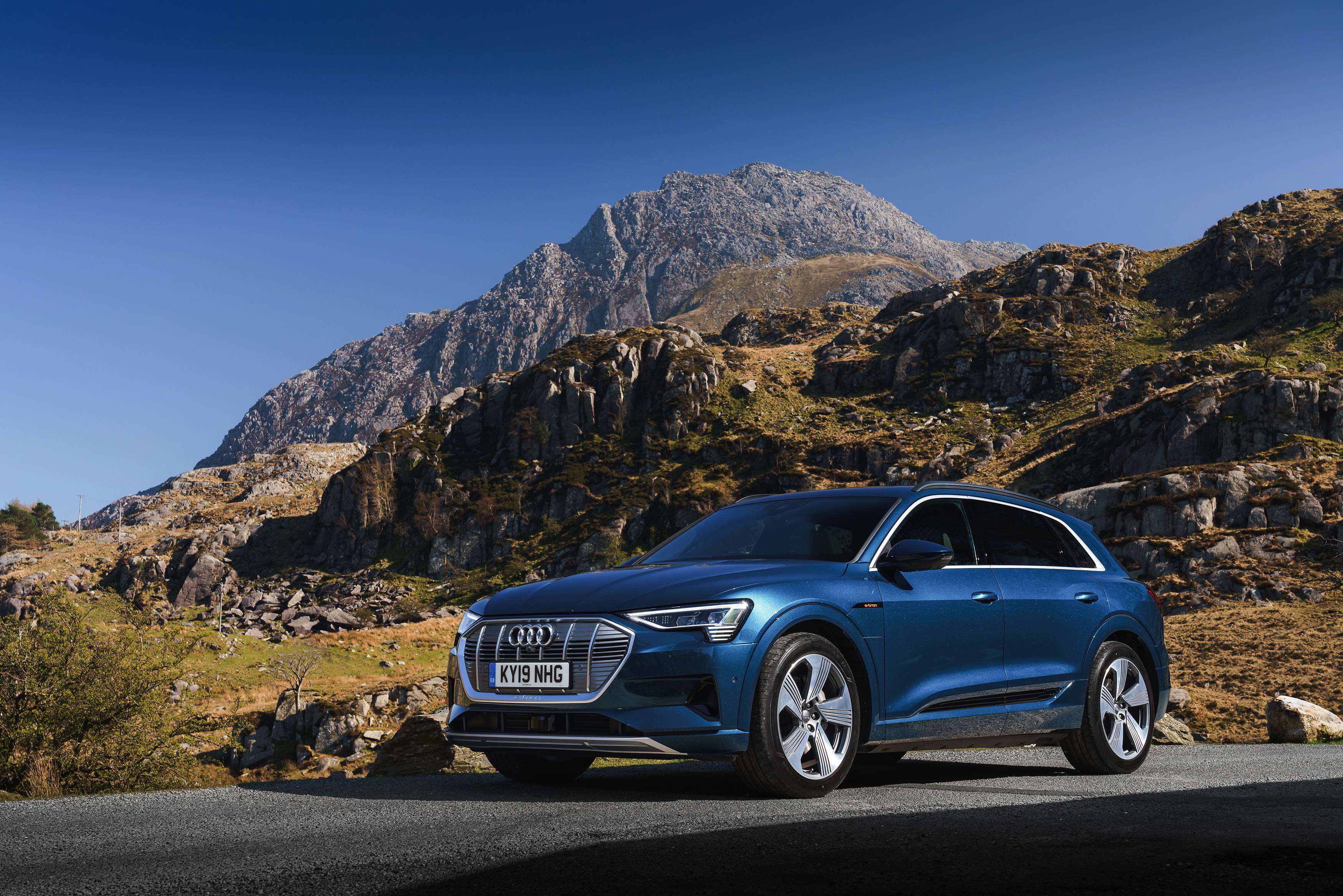 Audi Q7 HD Wallpaper | Background Image | 3500x2335 | ID ...