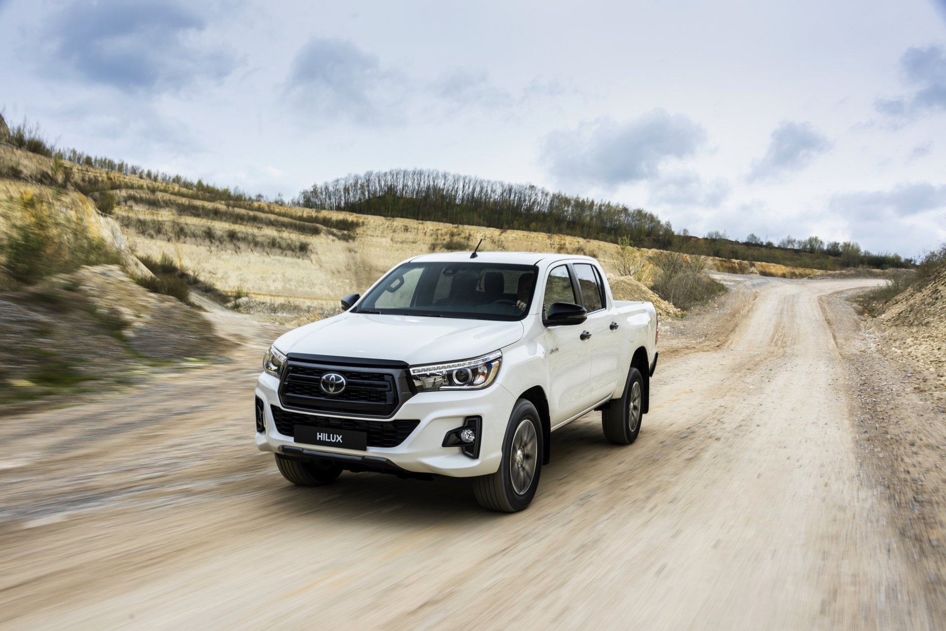 Download White Car Car Toyota Vehicle Toyota Hilux 4k Ultra HD Wallpaper