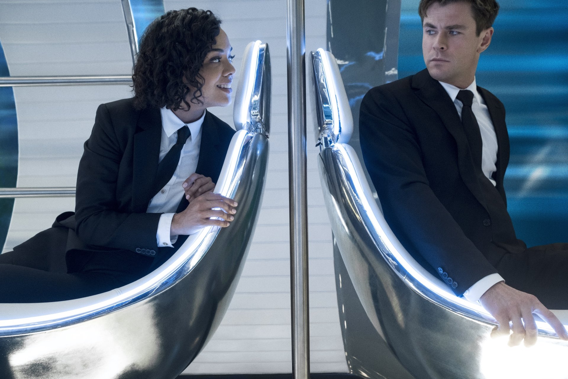 Download Chris Hemsworth Tessa Thompson Movie Men In Black: International 4k Ultra HD Wallpaper