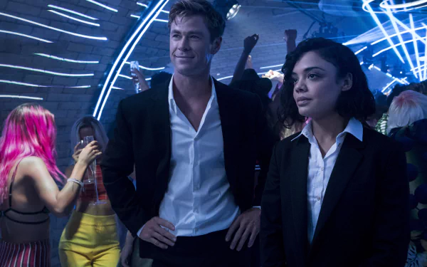 Chris Hemsworth Tessa Thompson movie Men in Black: International HD Desktop Wallpaper | Background Image