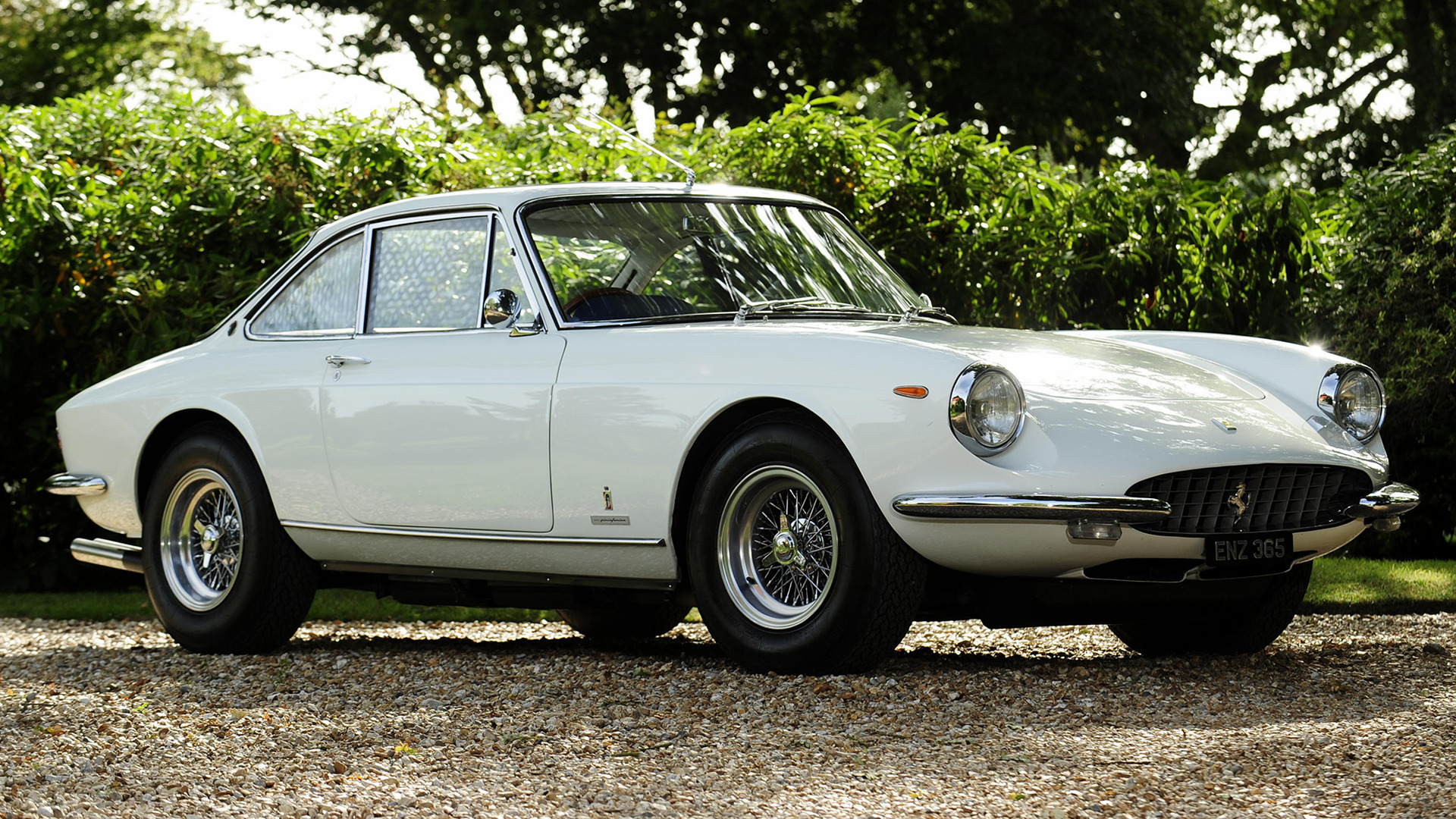 Ferrari 365 gtc 4