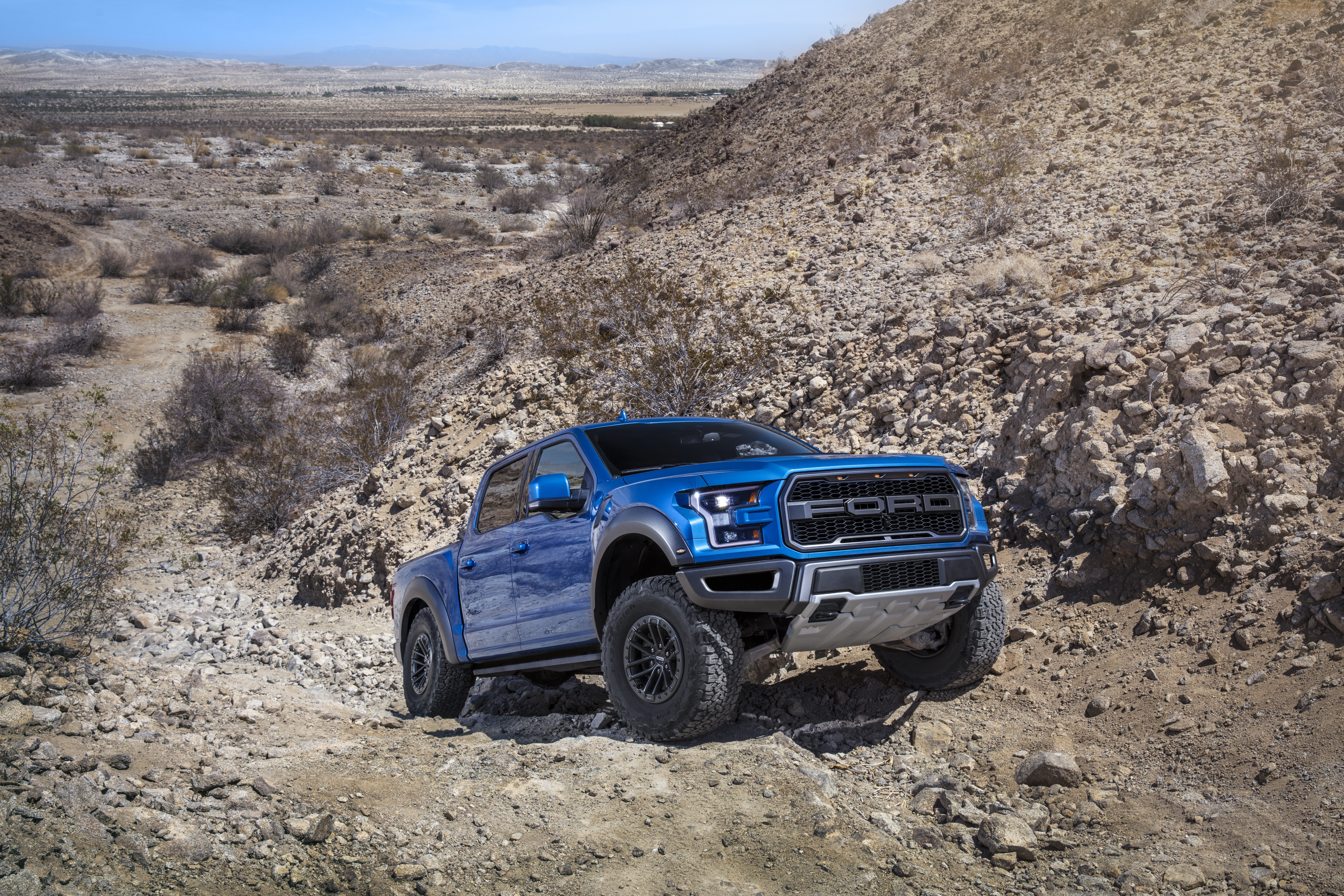 Vehicles Ford F-150 Raptor HD Wallpaper | Background Image