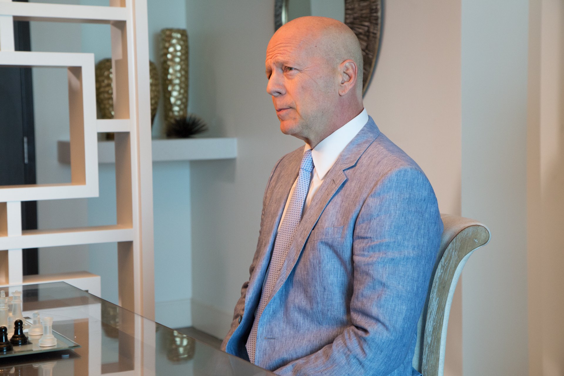 Download Bruce Willis Movie Precious Cargo 4k Ultra HD Wallpaper