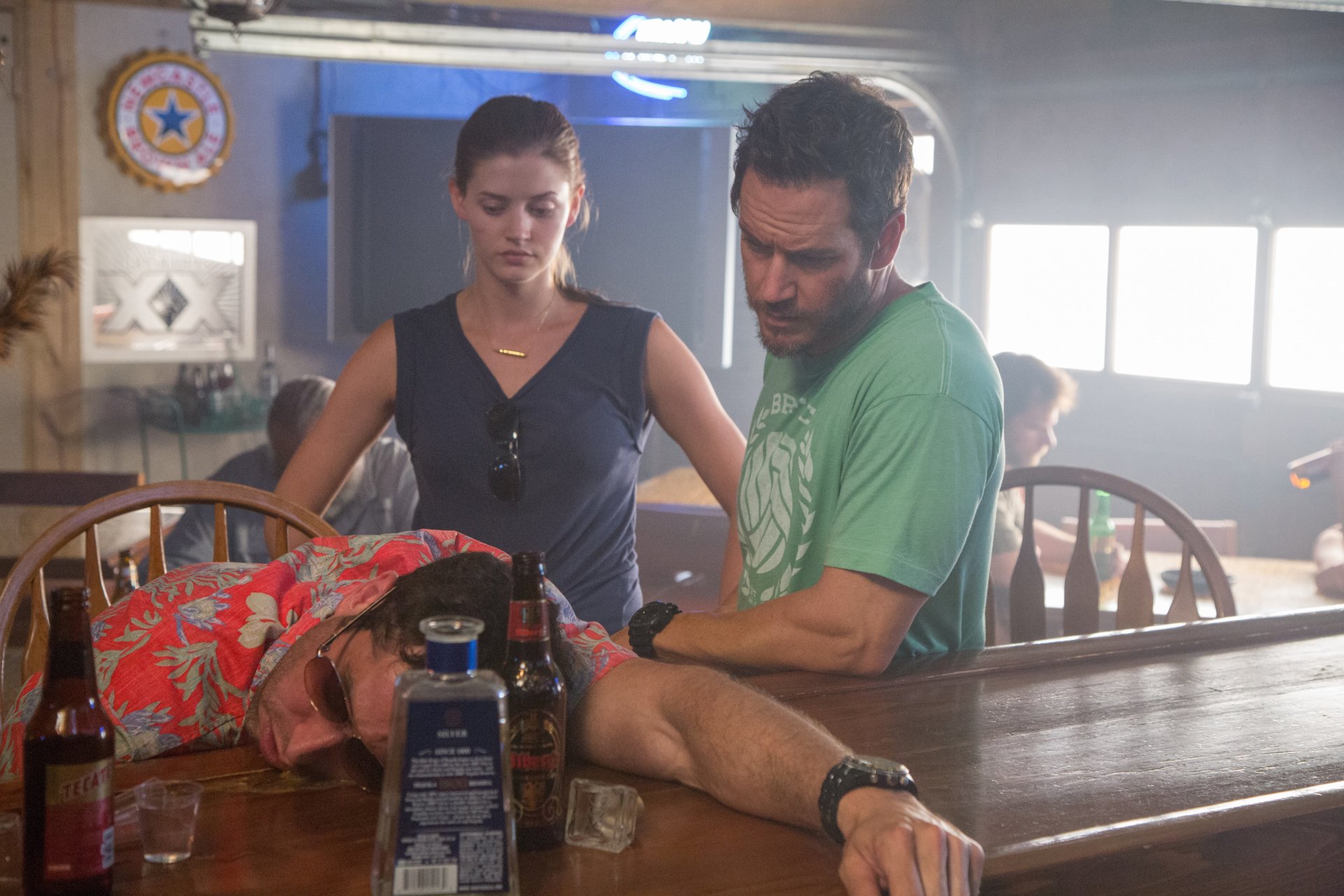 Download Jenna B. Kelly Mark-Paul Gosselaar Movie Precious Cargo 4k Ultra HD Wallpaper