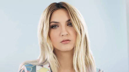 face blue eyes blonde American singer music Julia Michaels HD Desktop Wallpaper | Background Image