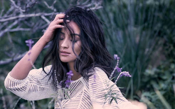 mood black hair American actress Celebrity Shay Mitchell HD Desktop Wallpaper | Background Image