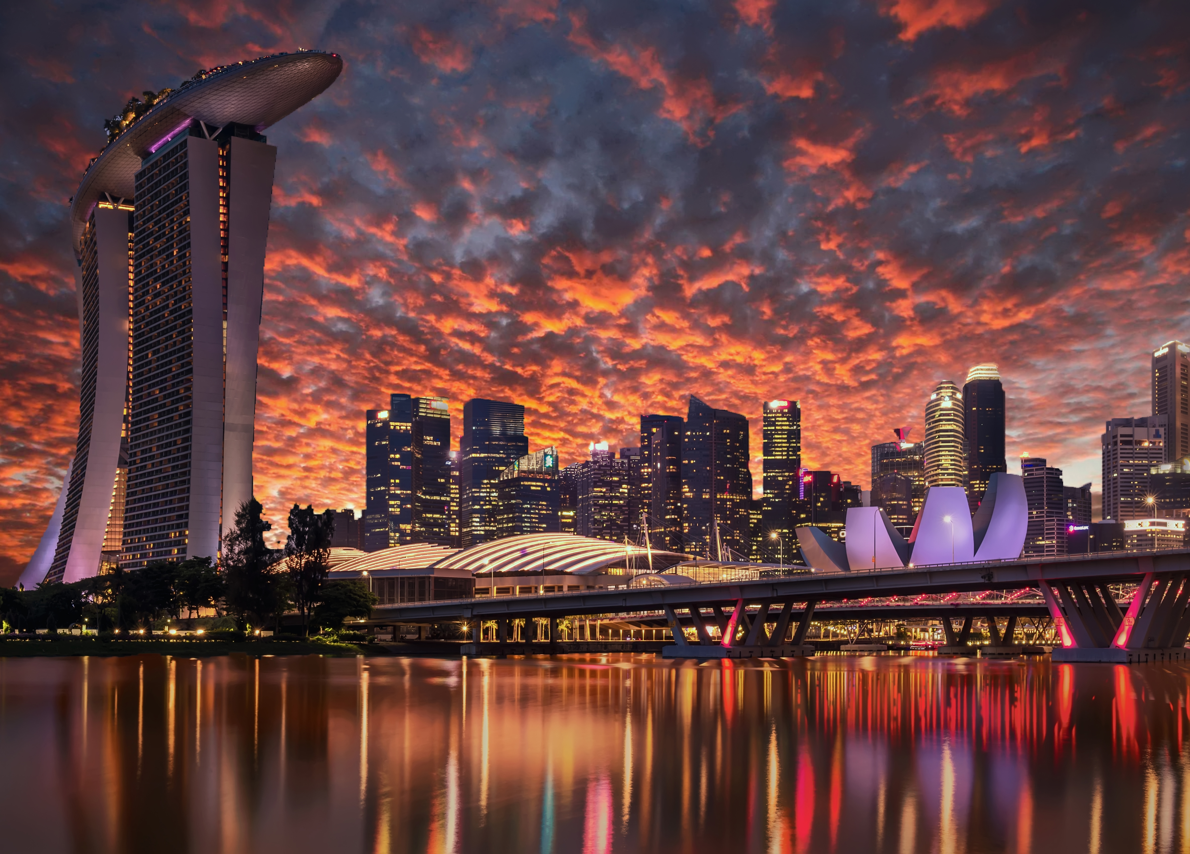 3840x2161 / blue sky, golden, hotel, landmark, marina bay sands, singapore,  singapore river, sunset, tourism, travel 4k wallpaper - Coolwallpapers.me!