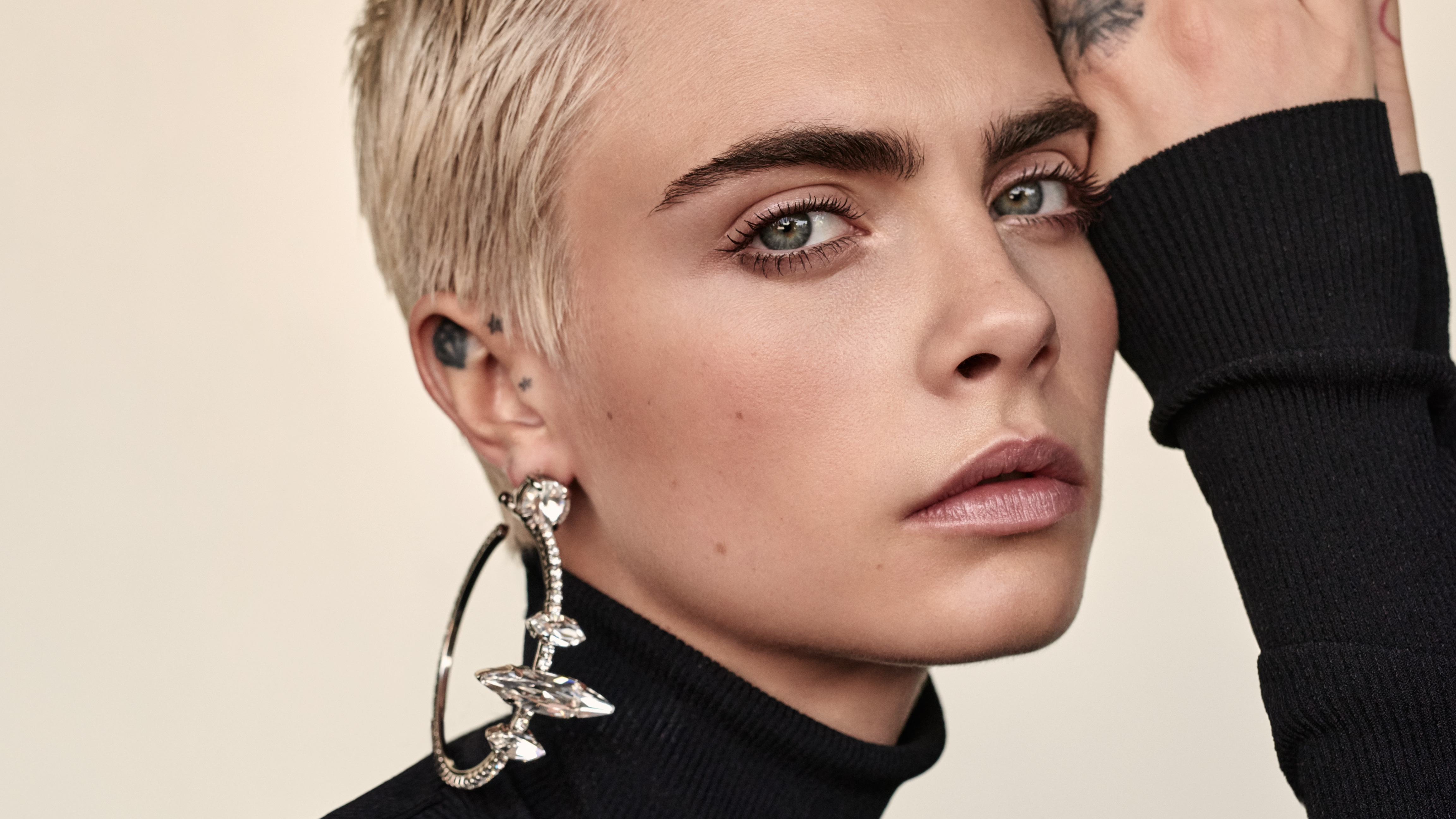 Cara Delevingne For The Edit 4k Ultra Hd Wallpaper Background Image 