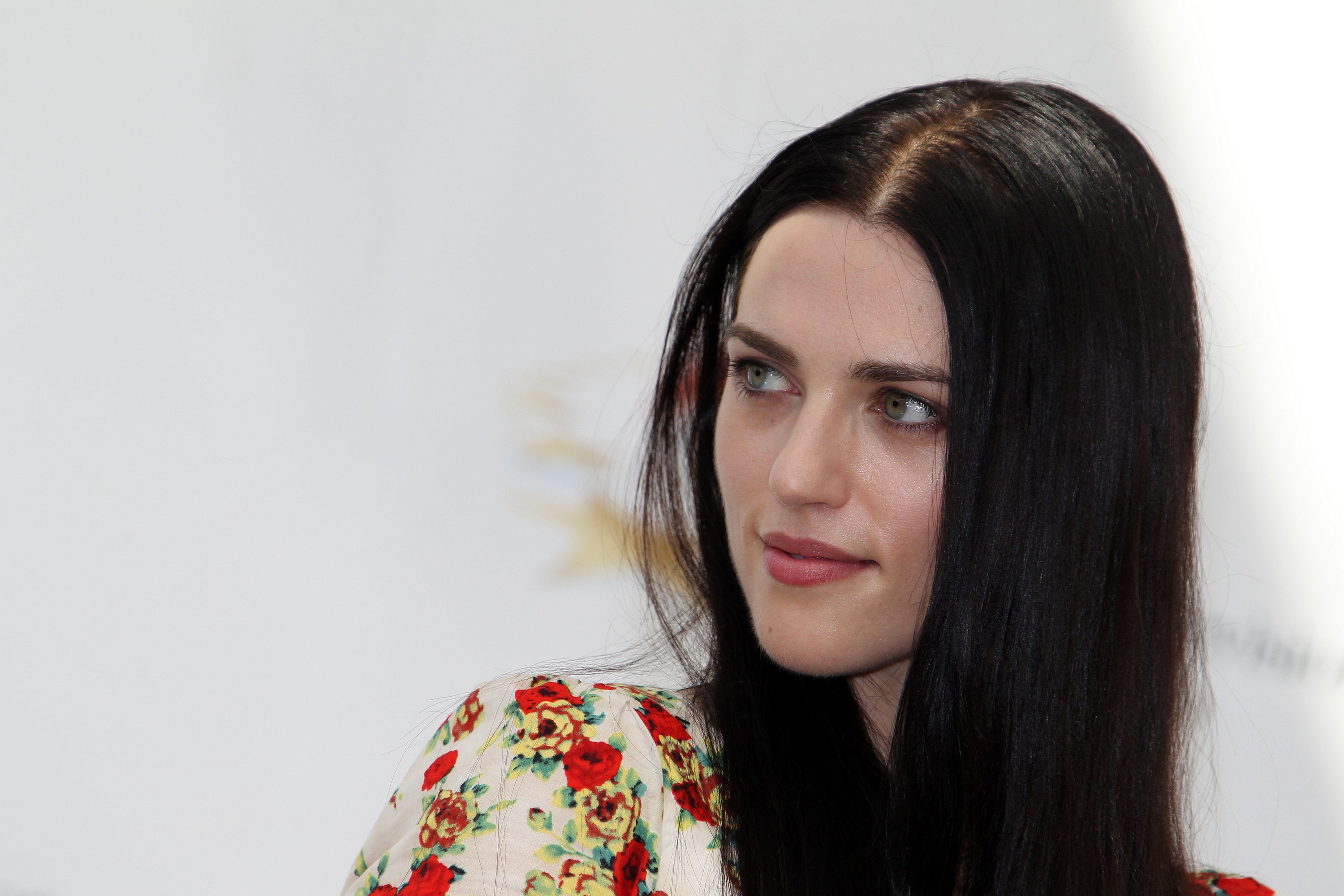 Download Black Hair Face Irish Actress Celebrity Katie McGrath HD Wallpaper Download Black Hair Face Irish Actress Celebrity Katie McGrath HD Wallpaper