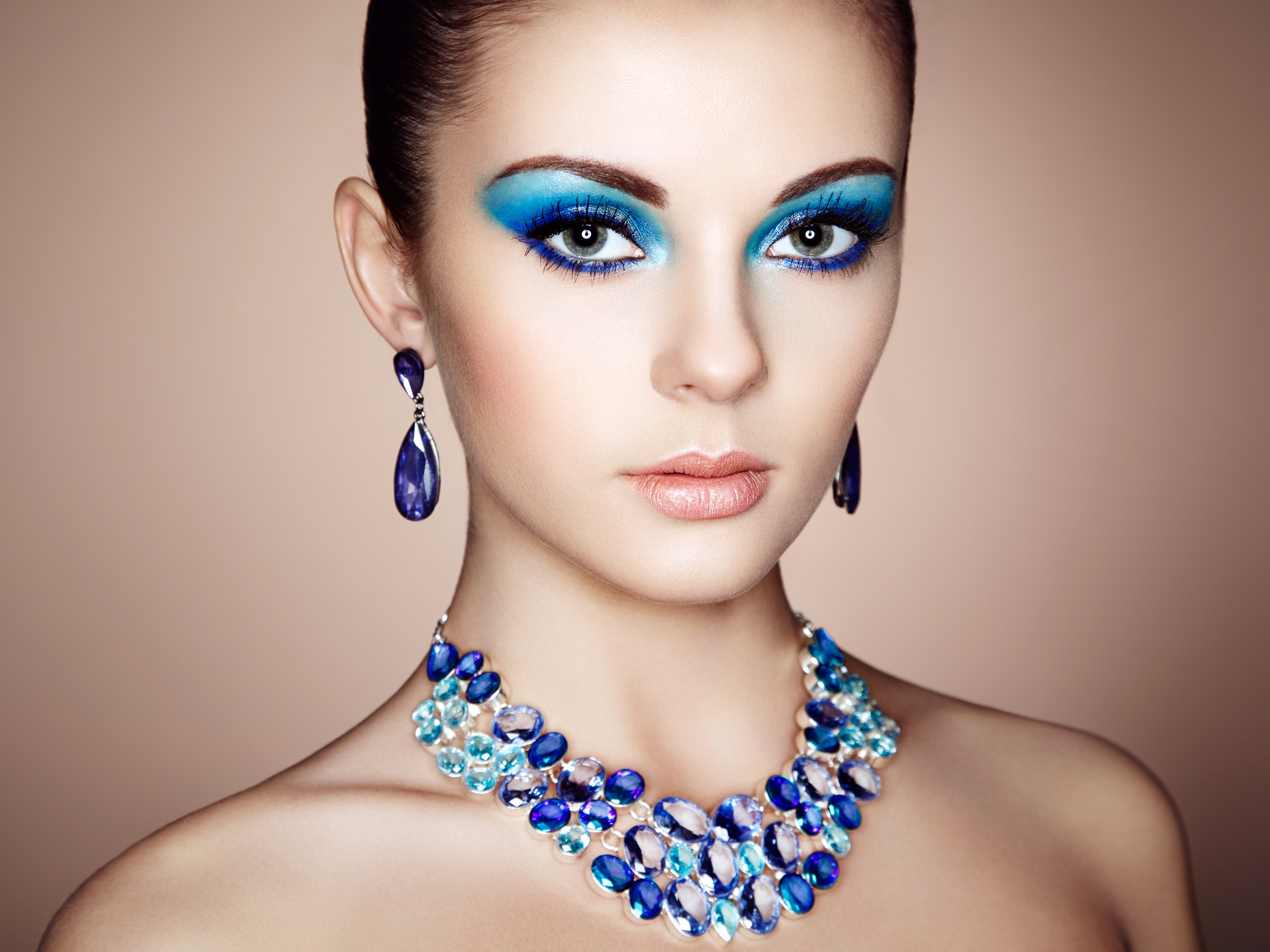 Download Jewelry Necklace Blue Eyes Model Earrings Woman Face Hd 