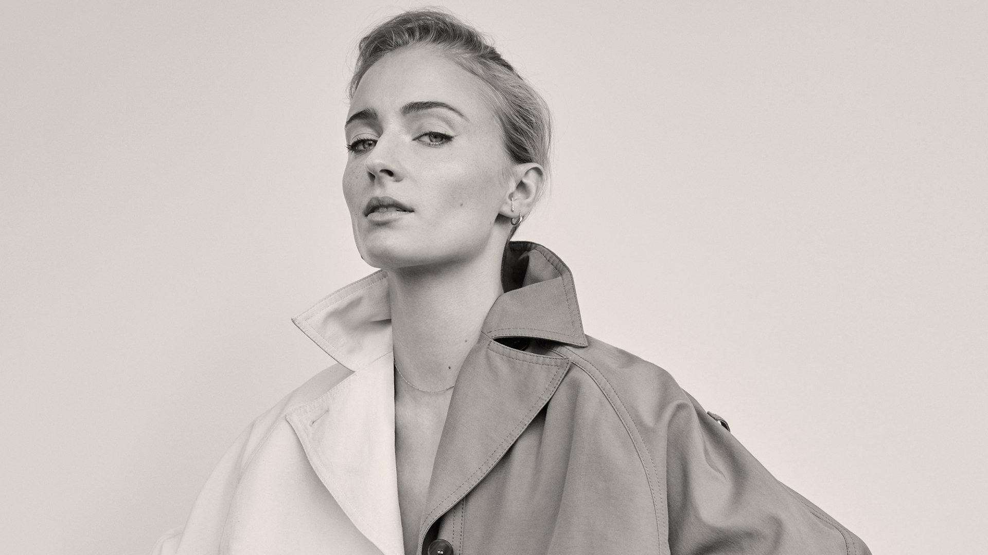 Download Monochrome English Actress Celebrity Sophie Turner HD Wallpaper