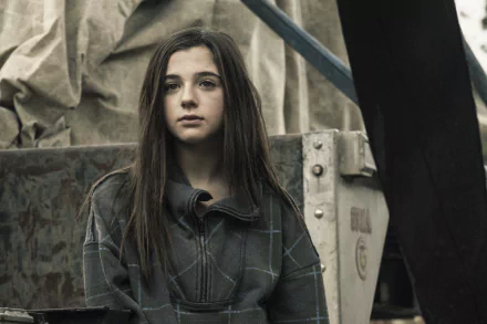 Charlie (Fear the Walking Dead) Alexa Nisenson TV Show Fear the Walking Dead HD Desktop Wallpaper | Background Image