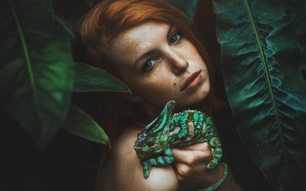 Women Model Chameleon Redhead Freckles HD Wallpaper | Background Image