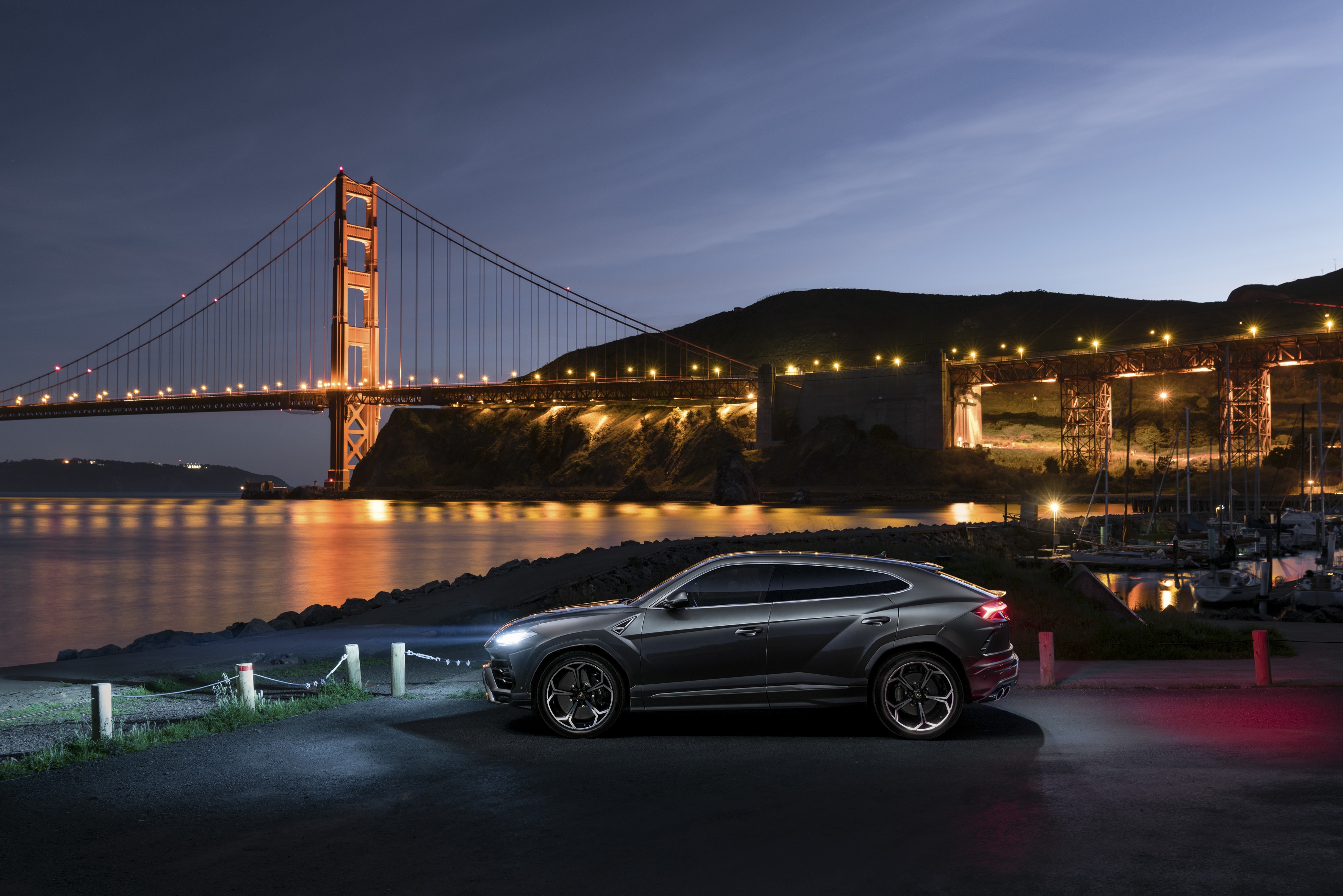 Download Night SUV Silver Car Bridge Car Golden Gate