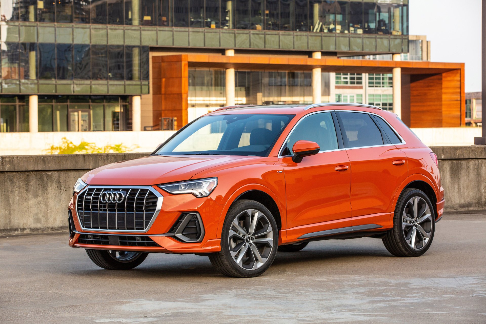 4K Audi Q3 S Line Wallpapers Background Images