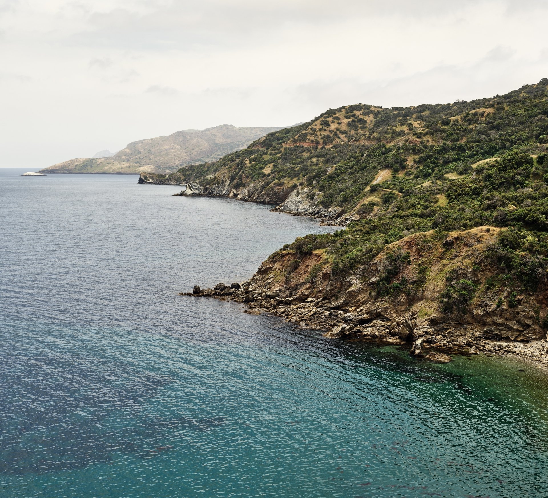 Macos catalina 10 15 wallpaper 5k retina ultra 6016x5469