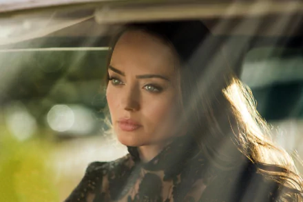 Laura Haddock Transformers movie Transformers: The Last Knight HD Desktop Wallpaper | Background Image