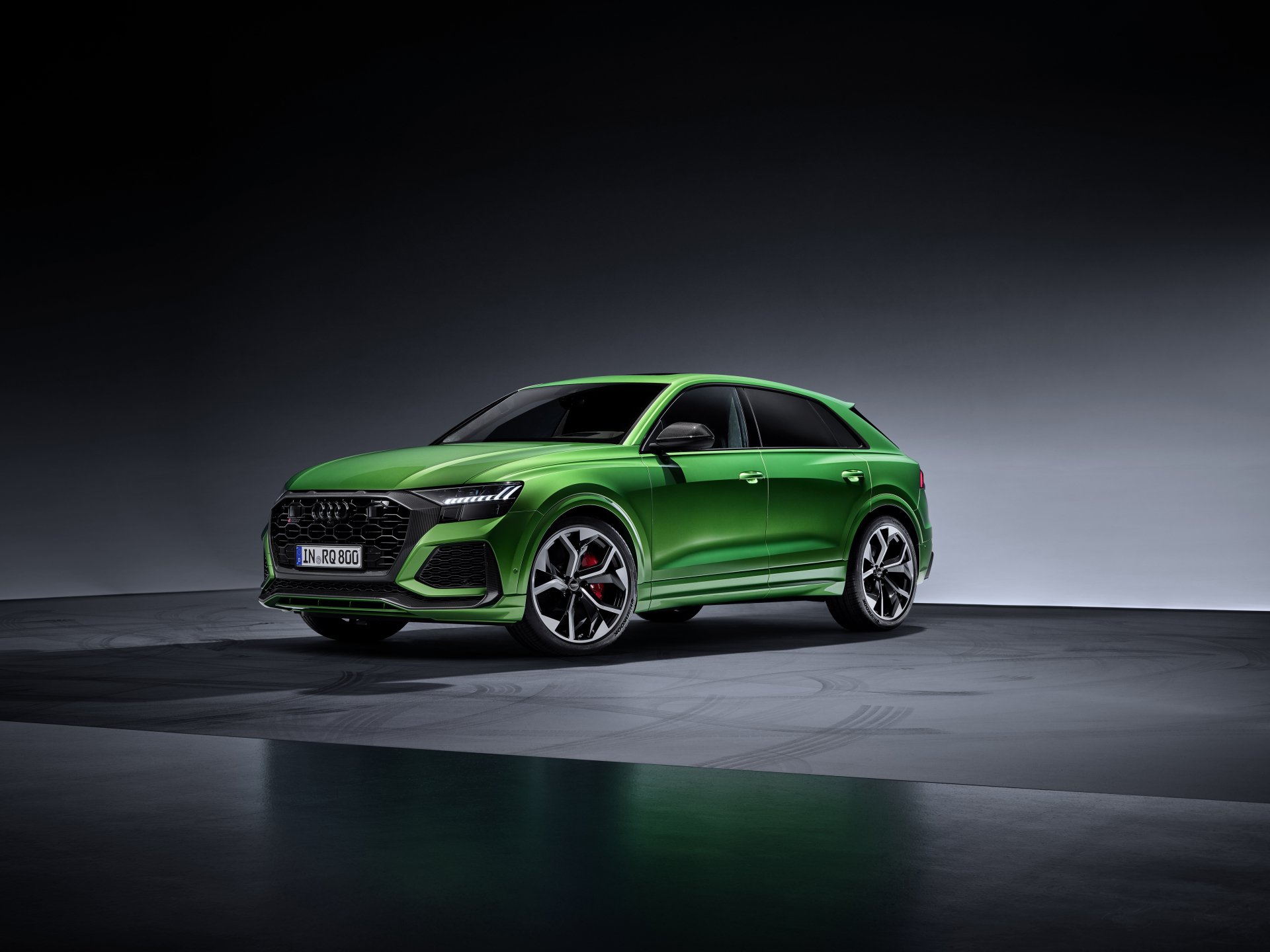Download SUV Green Car Car Audi Vehicle Audi RS Q8 4k Ultra HD Wallpaper