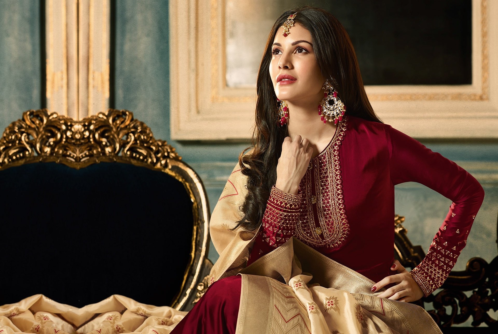 Download Jewelry Earrings Brown Eyes Black Hair Bollywood Actress Indian Celebrity Amyra Dastur HD Wallpaper