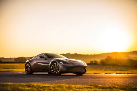 vehicle Aston Martin Vantage HD Desktop Wallpaper | Background Image