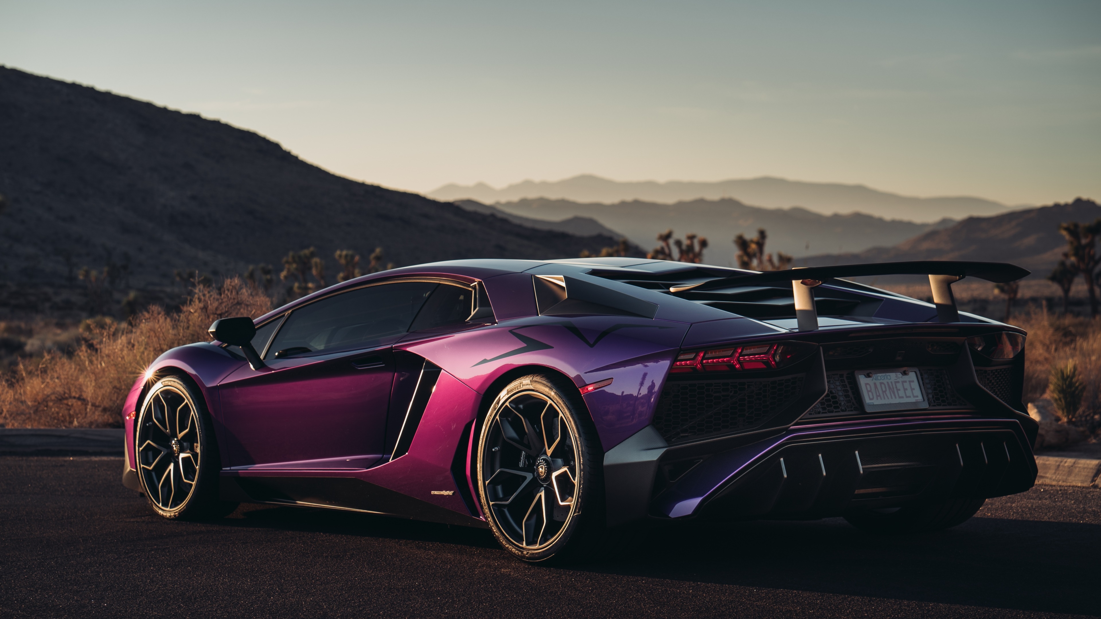 Shiny purple and pink Lamborghini Aventador LP 750-4 SuperVeloce 4k