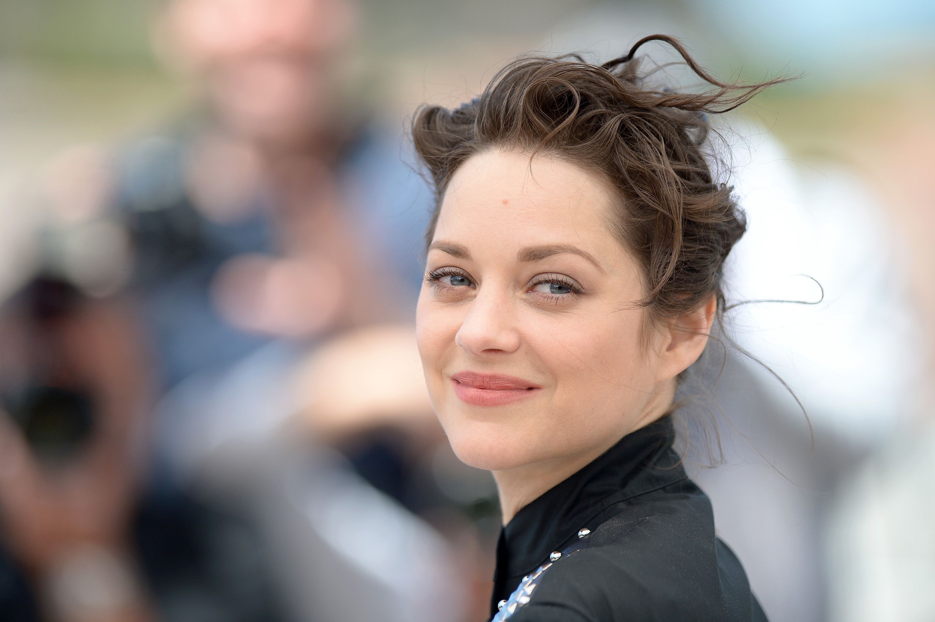 Марион котийяр фото. Марион Котийяр. Марион Котийяр 2020. Марион Котийяр Marion Cotillard. Марион Котийяр в 18 лет.