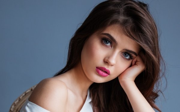 Women Model Lipstick Brunette Blue Eyes HD Wallpaper | Background Image