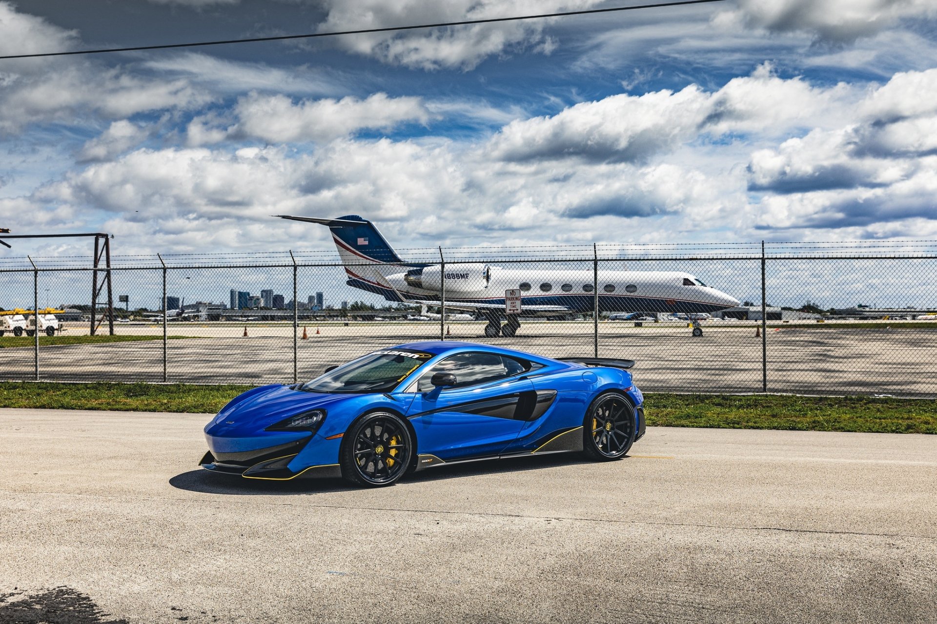 Download Car Supercar McLaren Vehicle McLaren 600LT HD Wallpaper