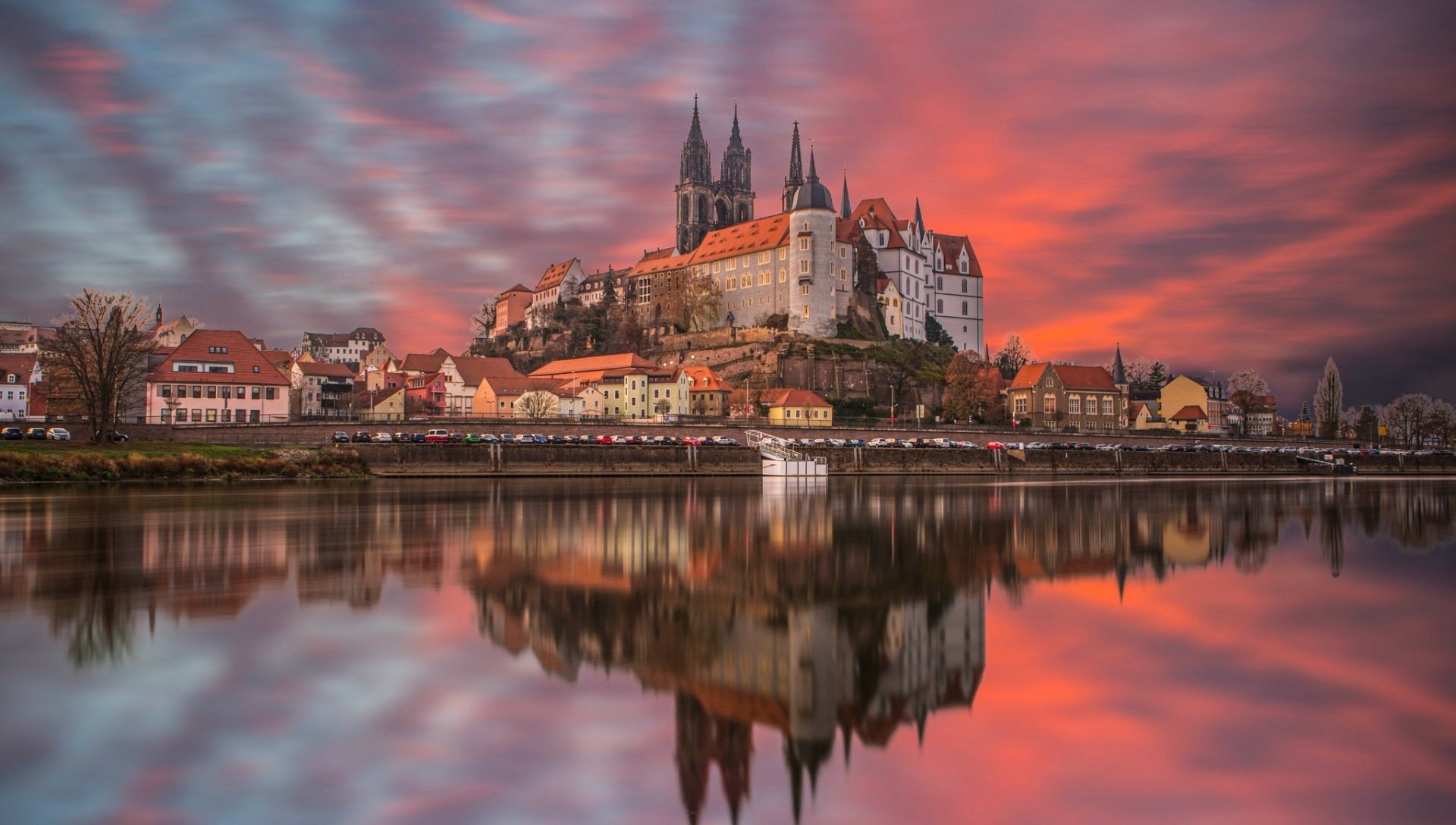 German Cityscape Reflection at Sunset HD Wallpaper | Background Image