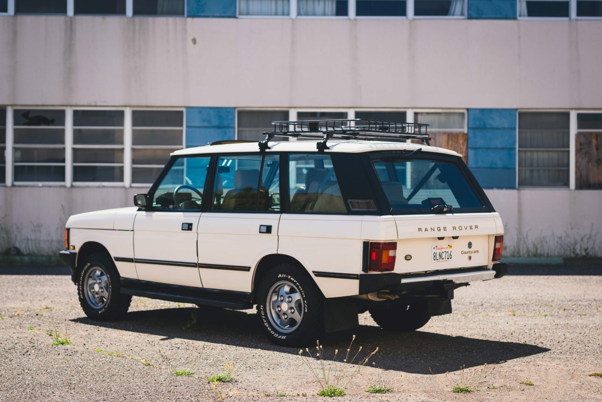 Download Car White Car Old Car Off-road Vehicle Range Rover County LWB ...