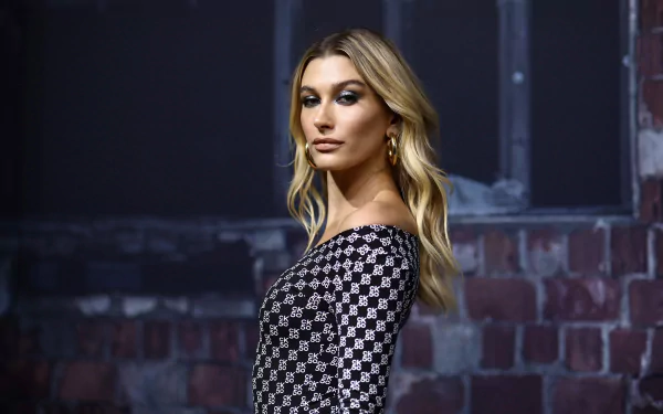 American blonde model Celebrity Hailey Baldwin HD Desktop Wallpaper | Background Image