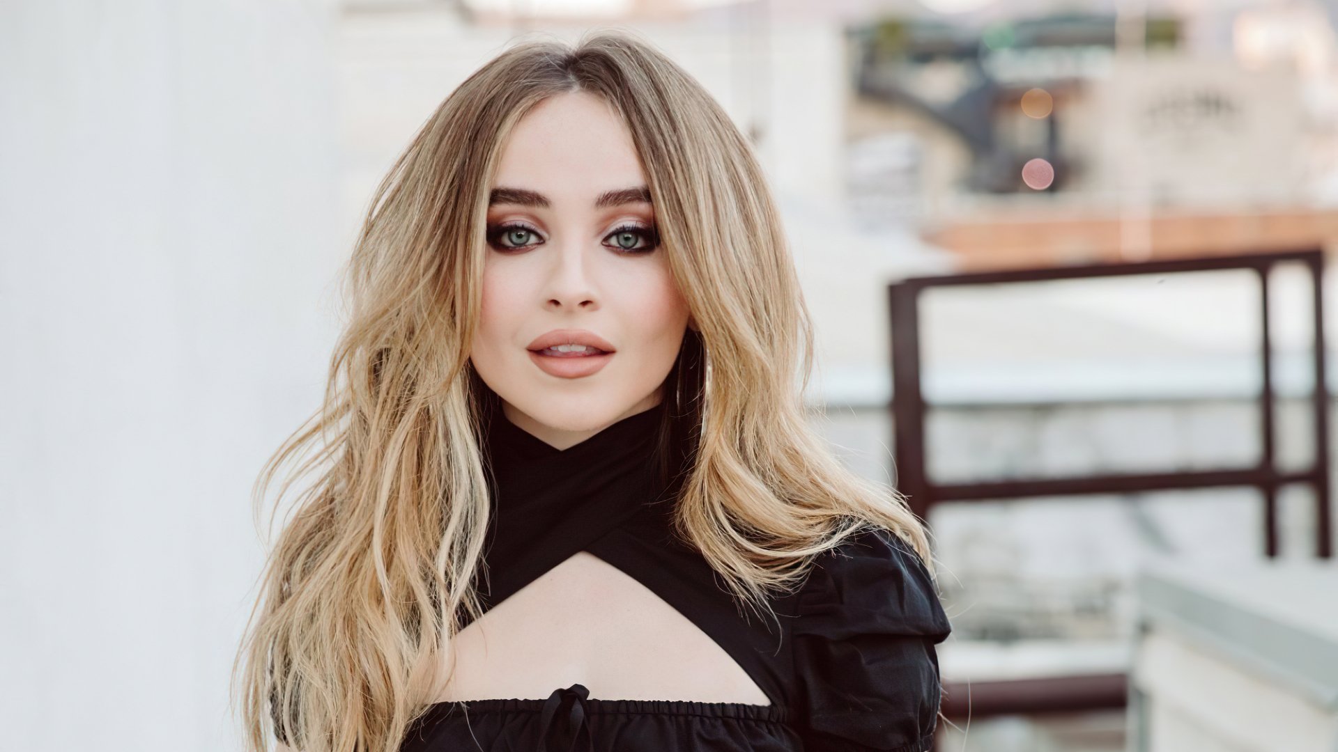 Sabrina Carpenter 4k Ultra HD Wallpaper | Background Image | 3840x2160