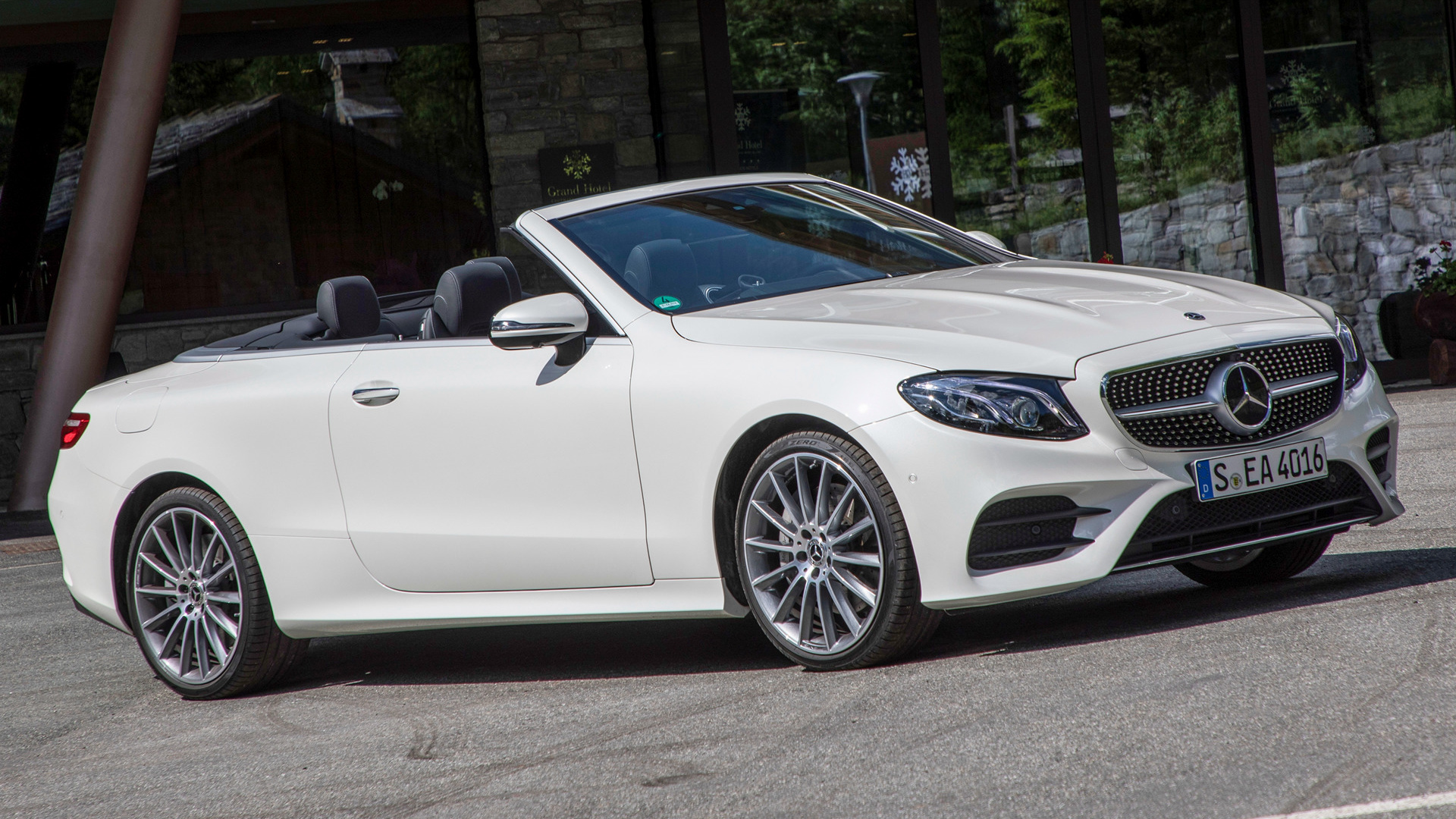 2017 Mercedes-Benz E 400 4Matic Cabriolet AMG Line