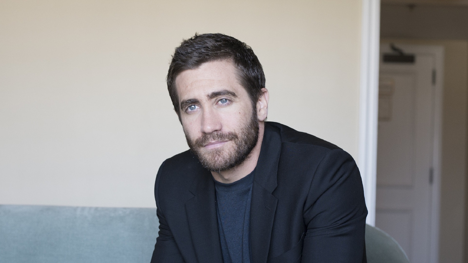 Celebrity Jake Gyllenhaal HD Wallpaper | Background Image