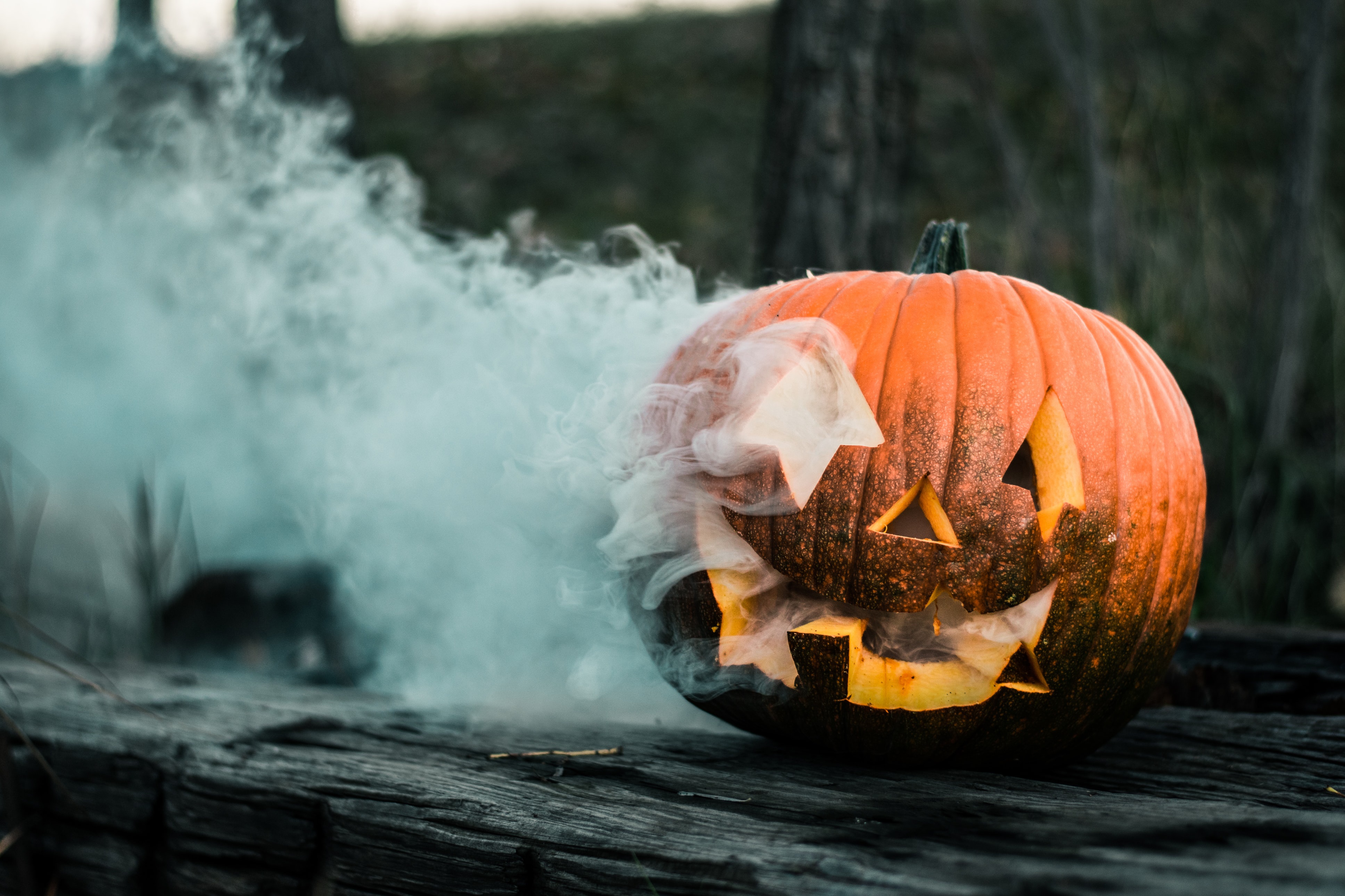 Download Jack o lantern Smoke Holiday Halloween 4k Ultra HD Wallpaper Download Jack o lantern Smoke Holiday Halloween 4k Ultra HD Wallpaper