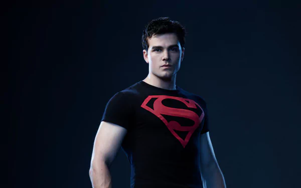 Joshua Orpin as Conner Kent, also known as Superboy, from the TV show Titans, featured in a high-definition desktop wallpaper and background.