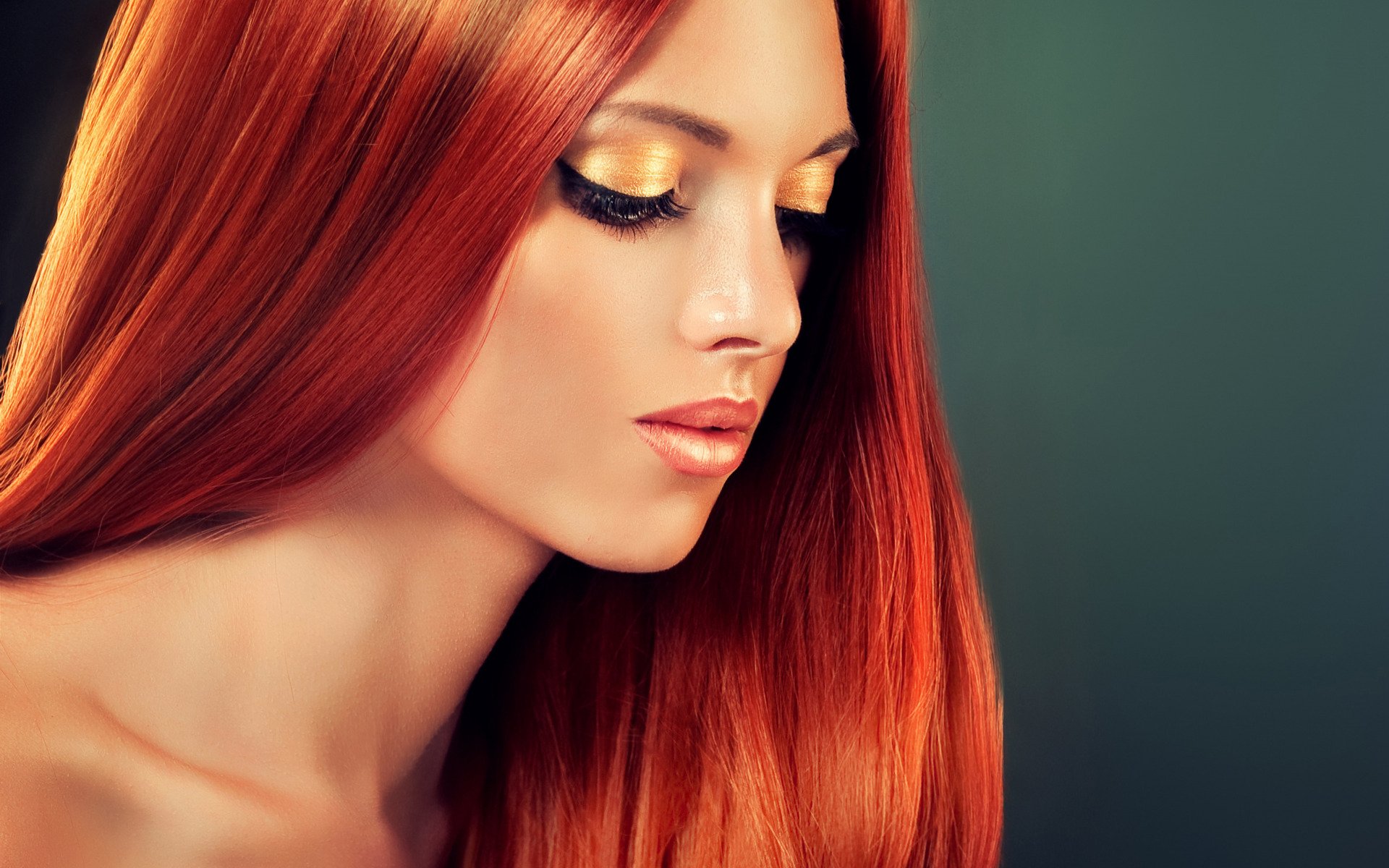 Download Redhead Long Hair Makeup Face Woman Model HD Wallpaper