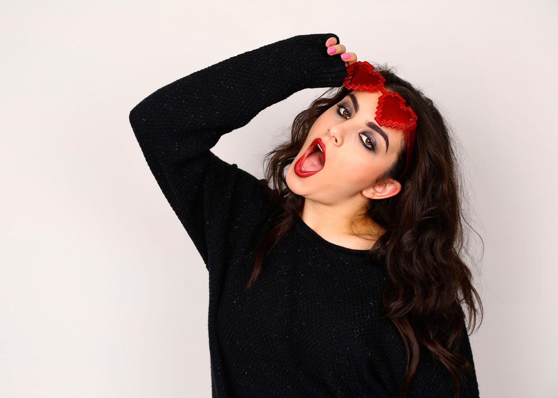 Download Music Charli XCX HD Wallpaper