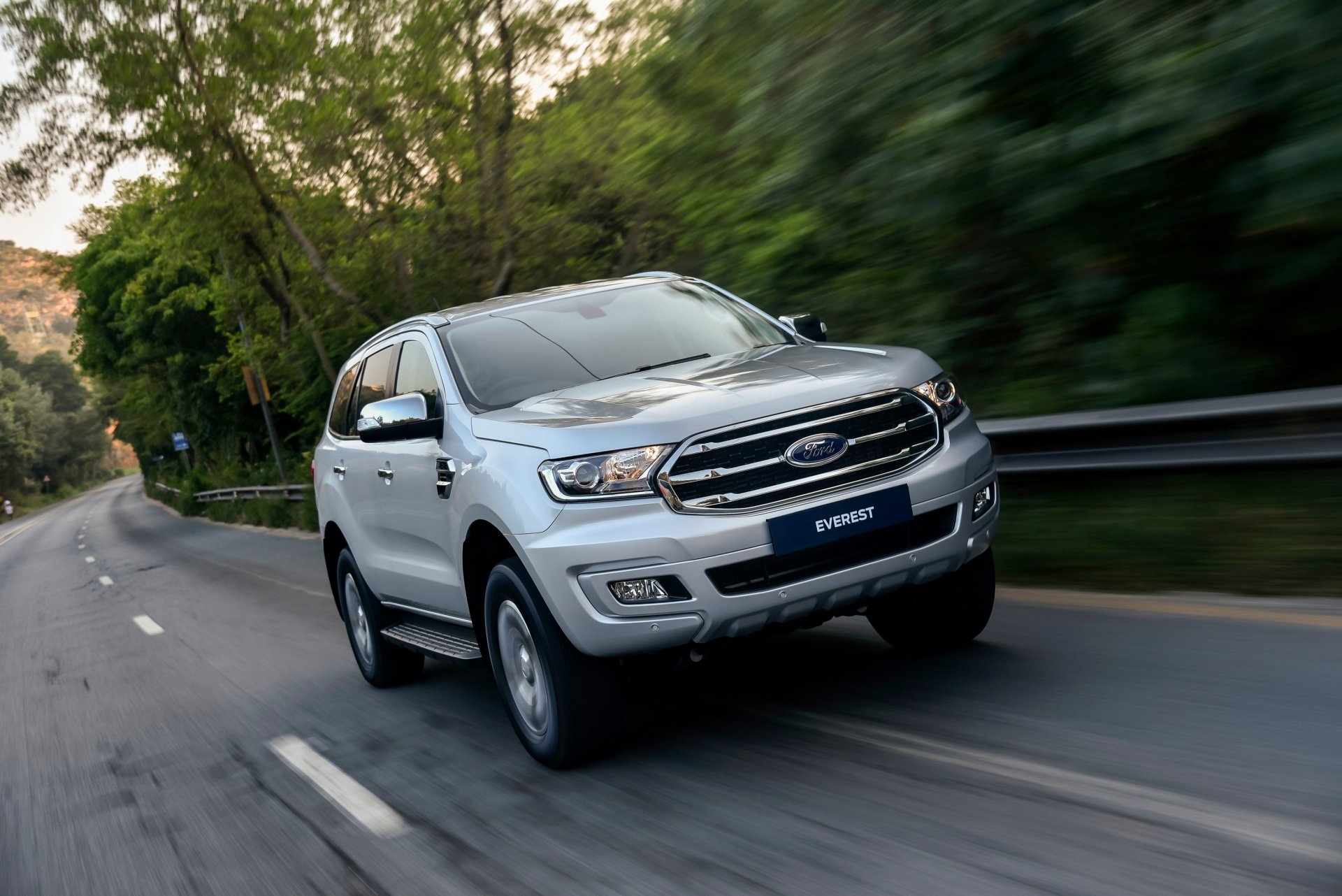 Download Silver Car SUV Car Ford Vehicle Ford Everest 4k Ultra HD Wallpaper