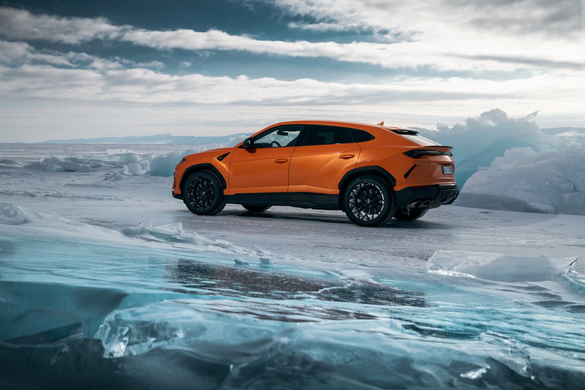 Download Orange Car SUV Car Vehicle Urus 8k