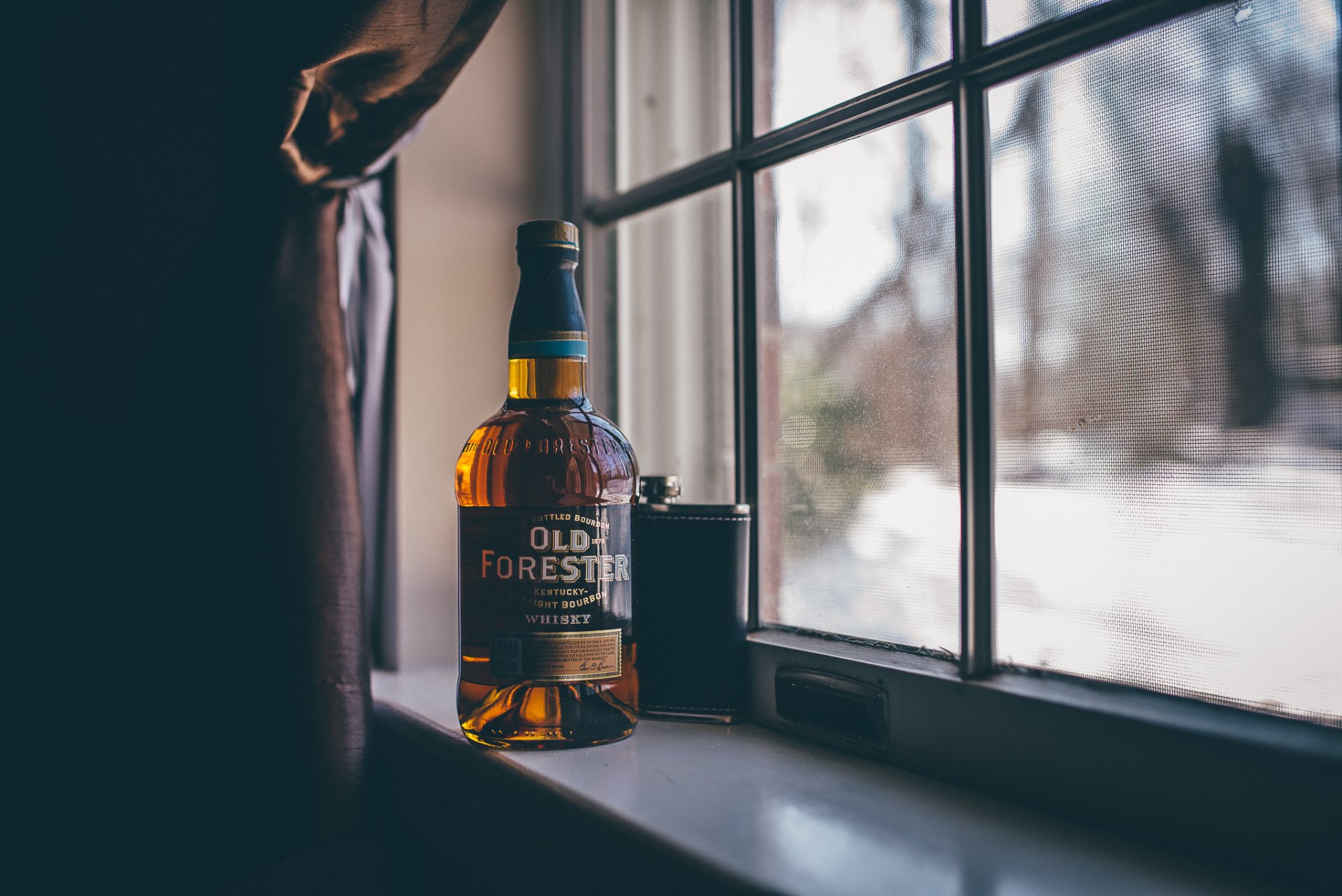 Whisky HD Wallpaper | Background Image | 2048x1367