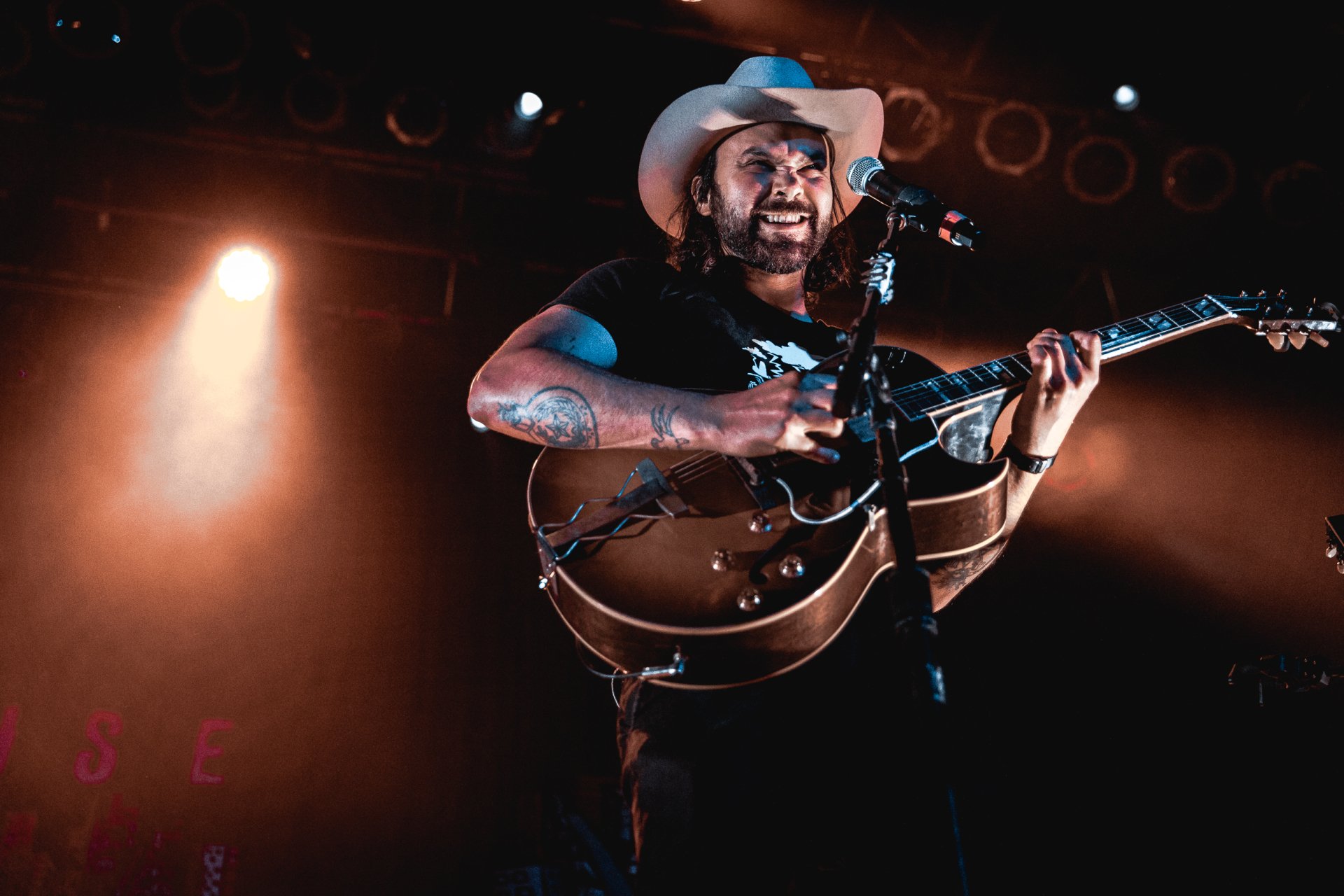 Shakey Graves Live Concert HD Wallpaper